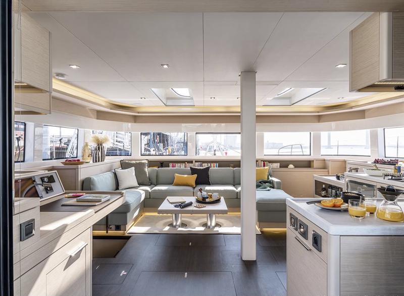 Book yachts online - catamaran - Lagoon 55 (2) - Verina Star  - rent