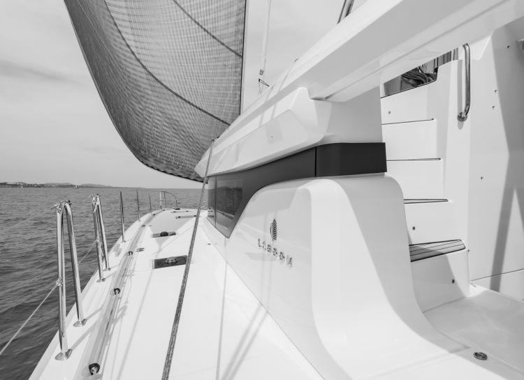Book yachts online - catamaran - Lagoon 55 (2) - Verina Star  - rent
