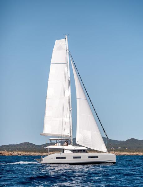 Book yachts online - catamaran - Lagoon 55 (2) - Verina Star  - rent