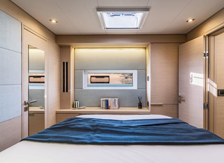 Book yachts online - catamaran - Lagoon 55 (2) - Verina Star  - rent