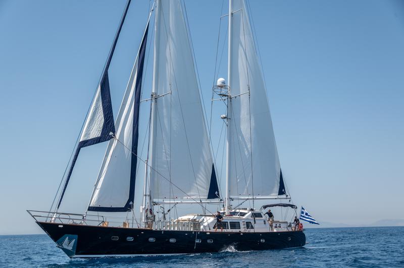 Book yachts online - other - CCYD 85 - Spirit L - rent