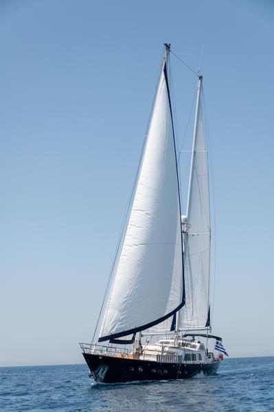 Book yachts online - other - CCYD 85 - Spirit L - rent