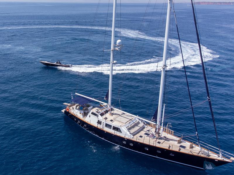 Book yachts online - other - CCYD 85 - Spirit L - rent