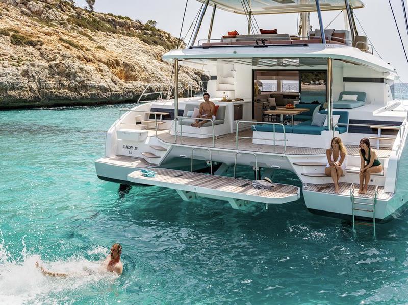 Book yachts online - catamaran - Lagoon 55 - Hydrus - rent