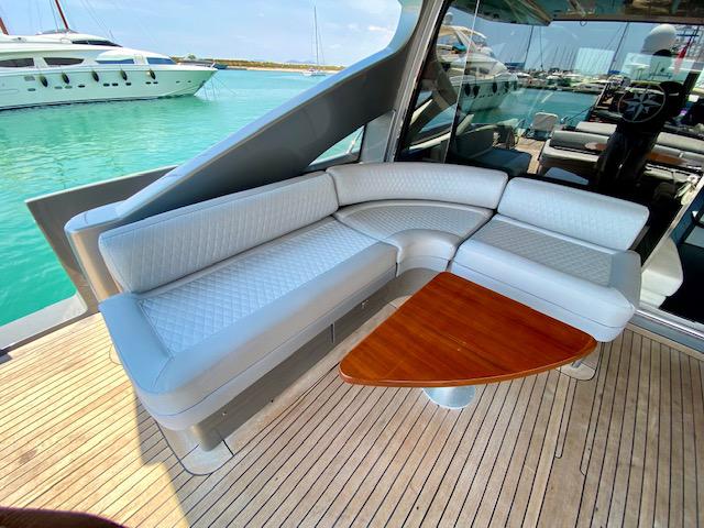 Book yachts online - motorboat - Azimut 86 - Super Toy - rent