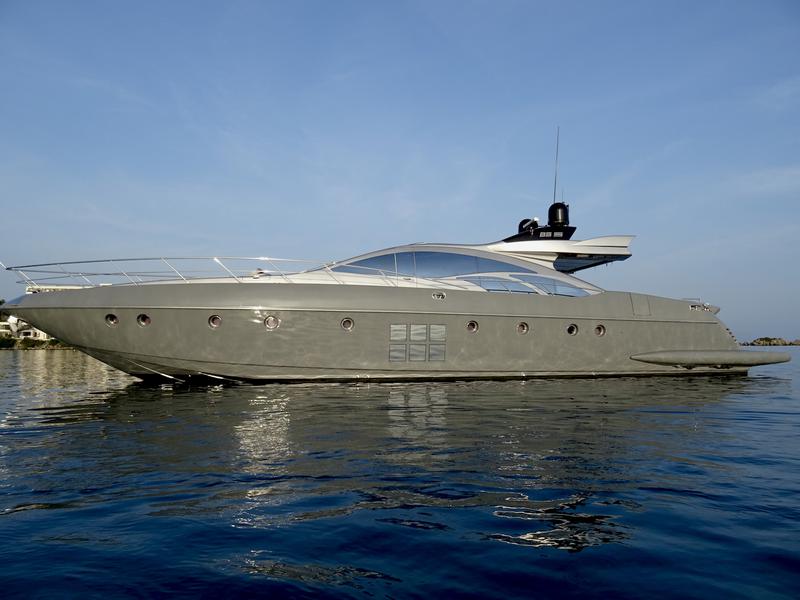 Book yachts online - motorboat - Azimut 86 - Super Toy - rent