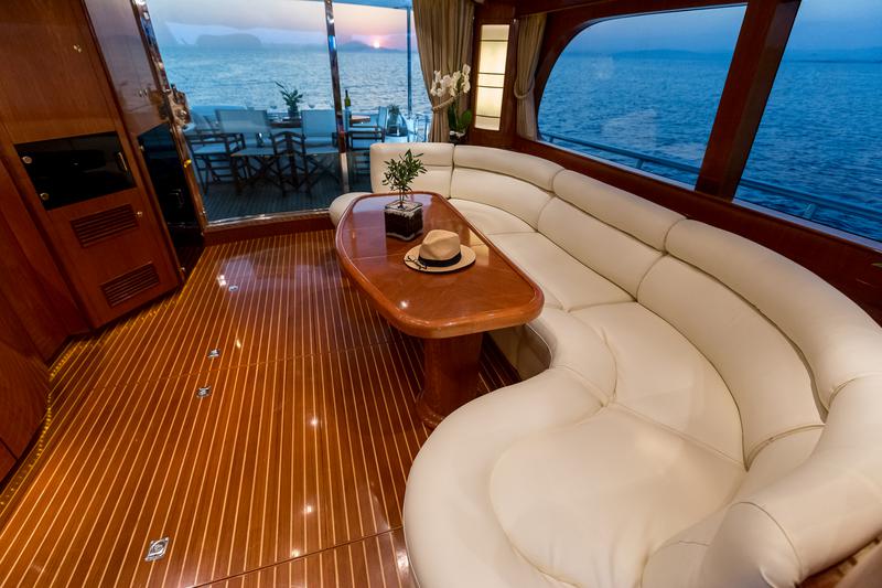 Book yachts online - motorboat - Horizon 2210 - Marlin  - rent