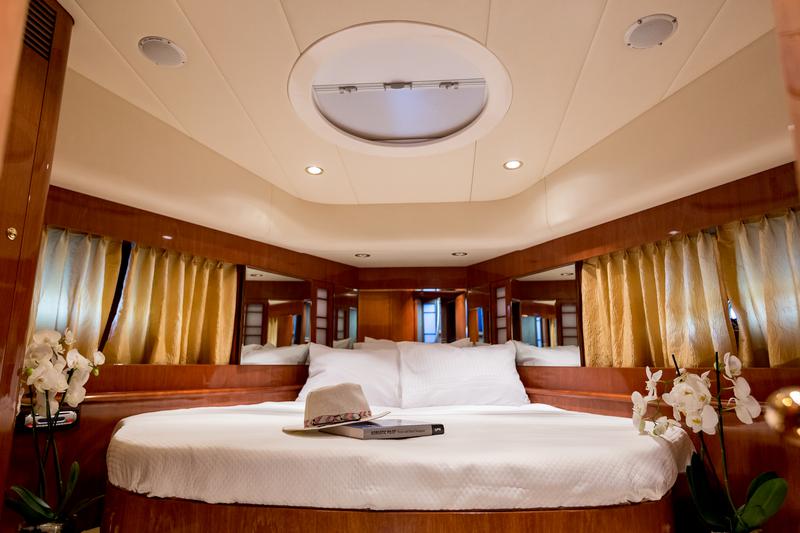 Book yachts online - motorboat - Horizon 2210 - Marlin  - rent