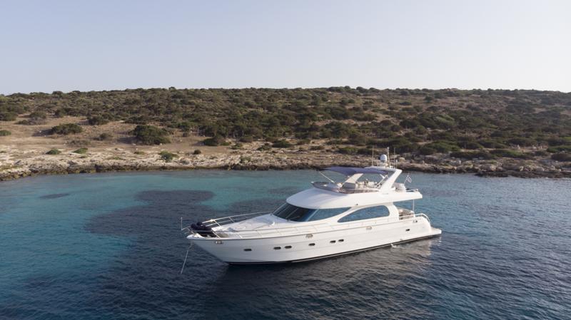 Book yachts online - motorboat - Horizon 2210 - Marlin  - rent