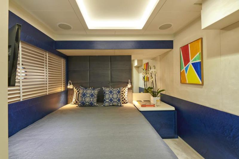 Book yachts online - motorboat - Azimut 85F - La Fenice - rent