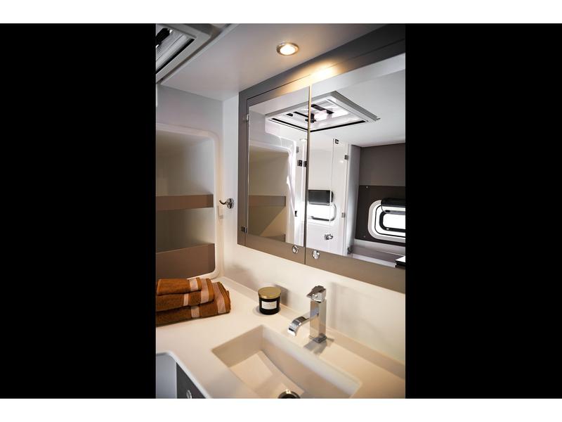 Book yachts online - catamaran - Bali 4.0 - Fred - rent