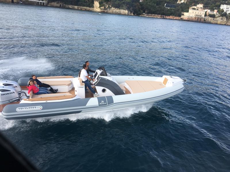 Book yachts online - motorboat - Novamares Xtream 31 - xTREAM 31 - rent