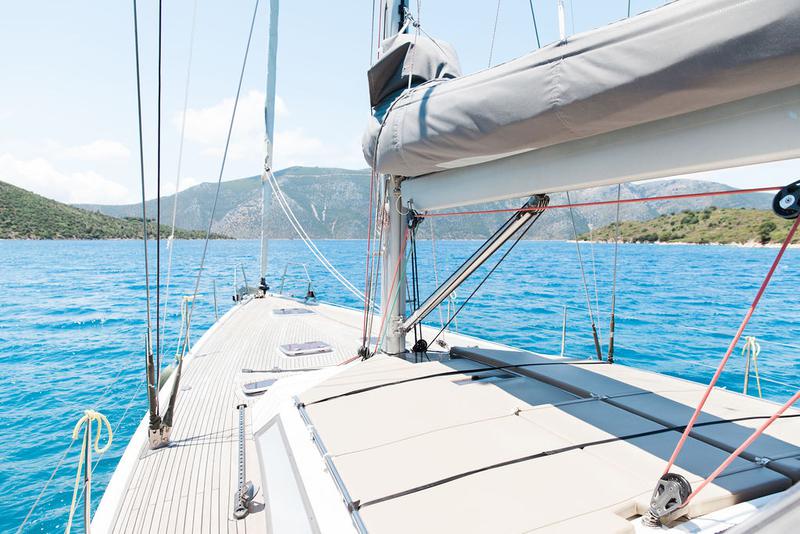 Book yachts online - sailboat - Hanse 540e - Aeolus - rent