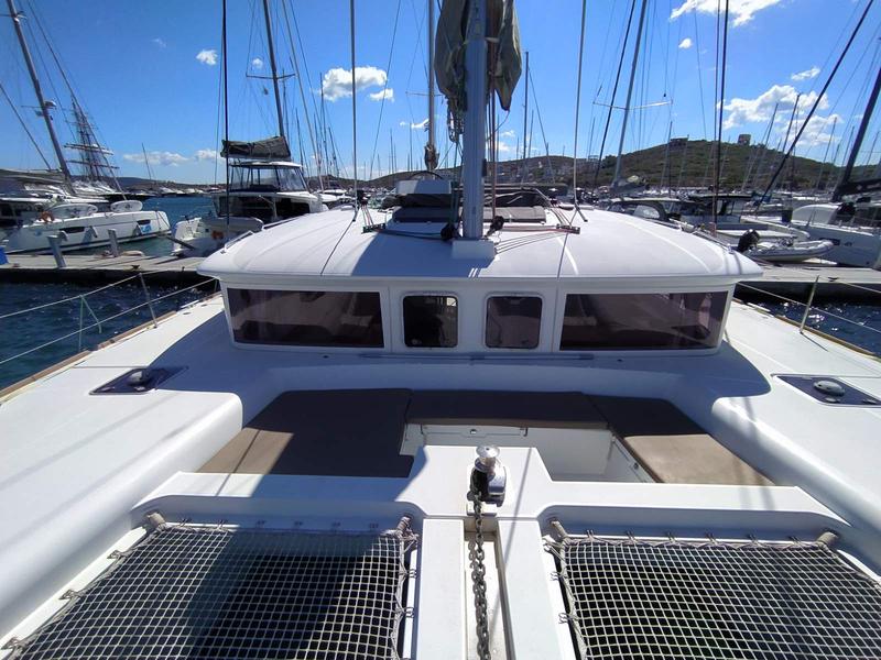 Book yachts online - catamaran - Lagoon 450 F - AZRAQ - rent