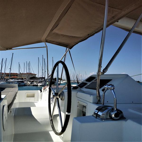 Book yachts online - catamaran - Lagoon 450 F - AZRAQ - rent