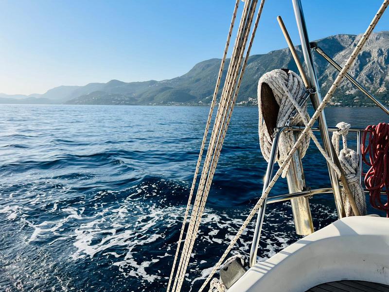 Book yachts online - sailboat - Bavaria 41 - Merope - rent