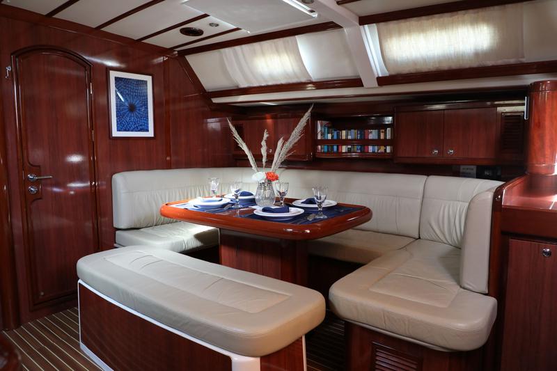 Book yachts online - sailboat - Ocean Star 56.1 - Mythos - rent