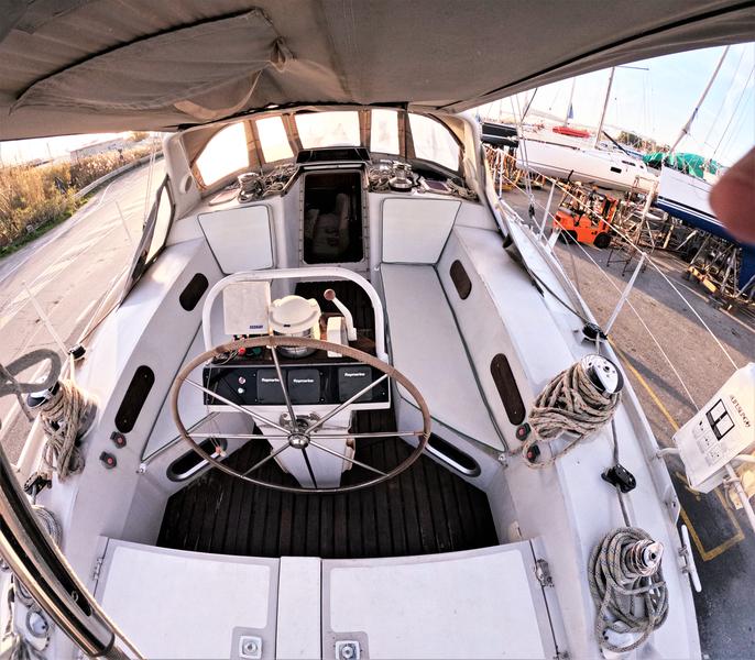 Book yachts online - sailboat - Garcia Malibù 54 - Luar 040 - rent