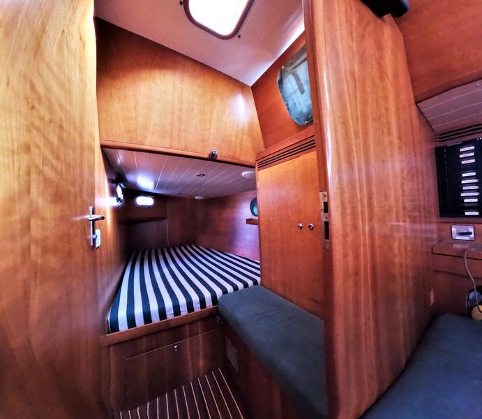 Book yachts online - sailboat - Garcia Malibù 54 - Luar 040 - rent