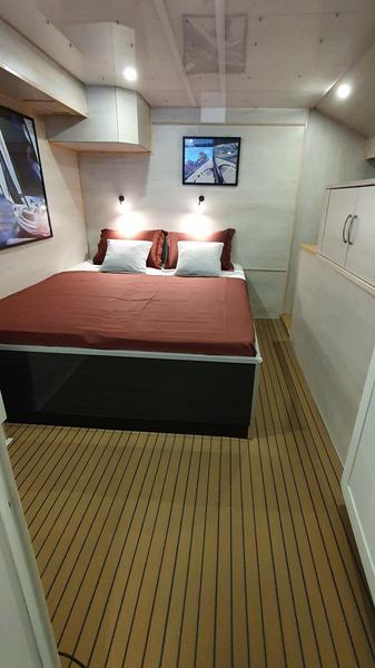 Book yachts online - catamaran - Catamaran - UPWIND 50 ECO - rent