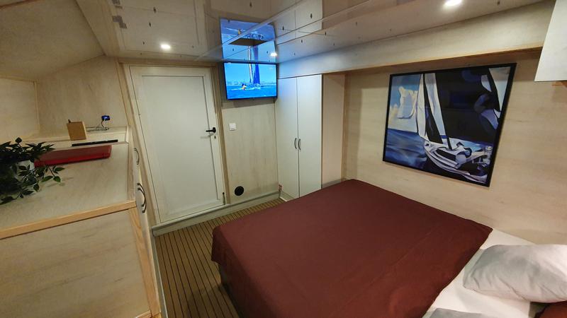 Book yachts online - catamaran - Catamaran - UPWIND 50 ECO - rent