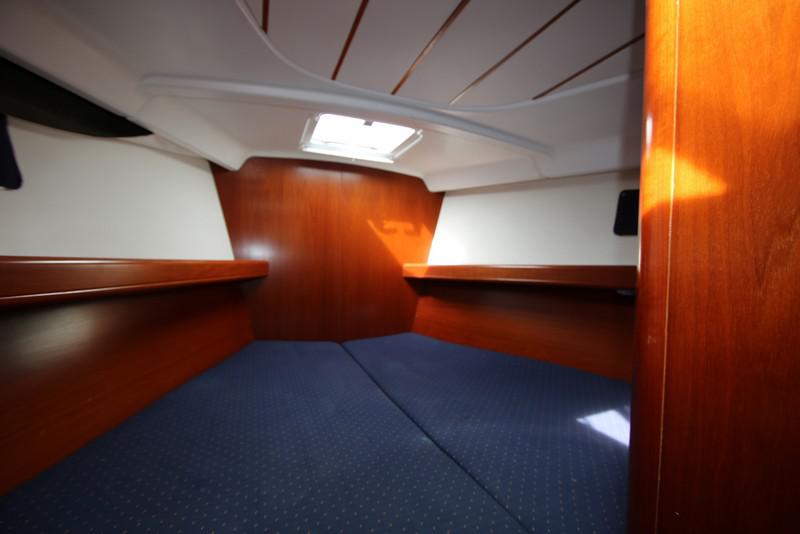 Book yachts online - sailboat - Beneteau 473 - Valentina - rent
