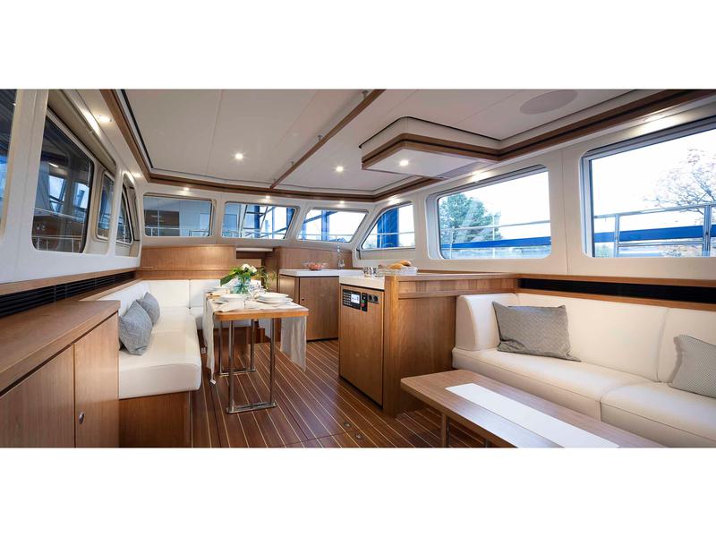 Book yachts online - motorboat - Linssen Grand Sturdy 450 Variotop - Bellavista - rent