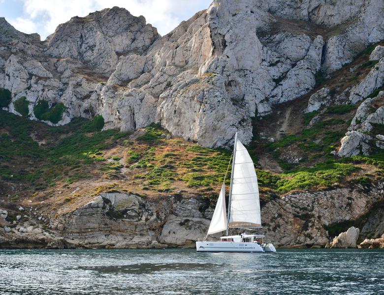 Book yachts online - catamaran - Lagoon 450 - Savana - rent