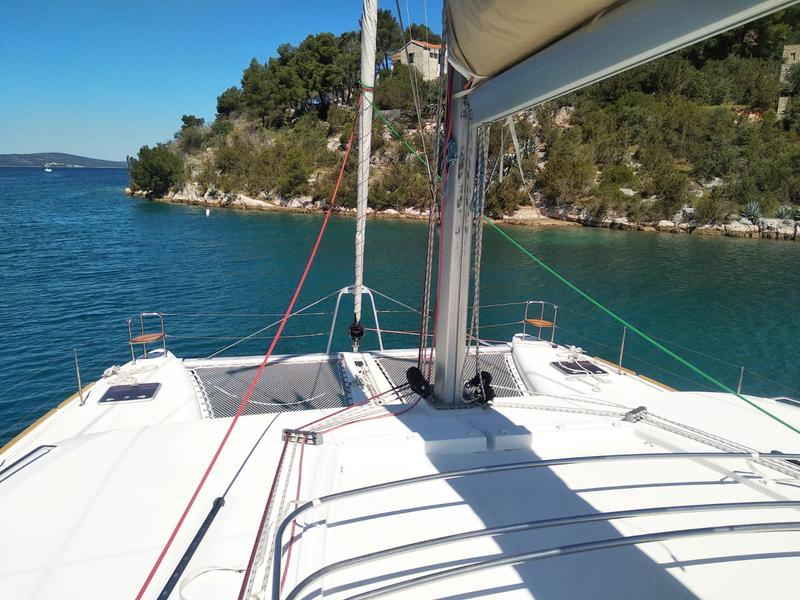 Book yachts online - catamaran - Lagoon 450 - Savana - rent