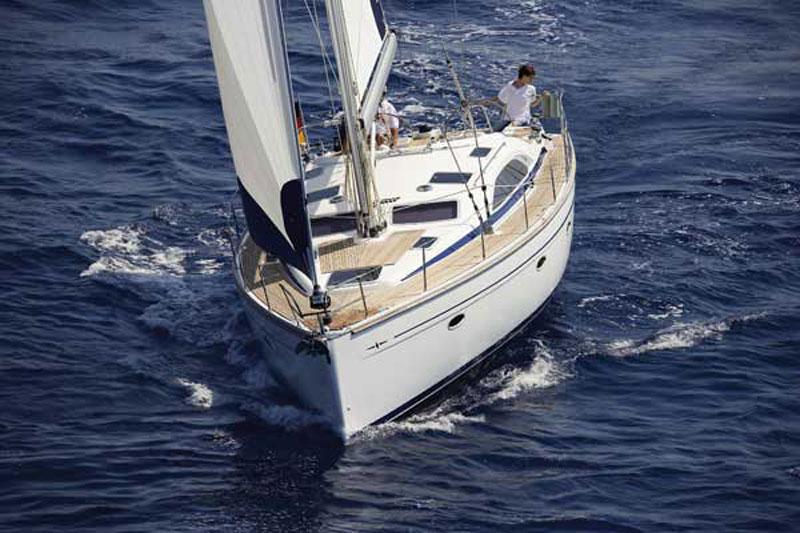 Book yachts online - False - Bavaria 44 Vision - Janina II - rent