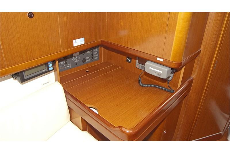 Book yachts online - False - Oceanis 34 (2Cab) - LL Skyhawk - rent