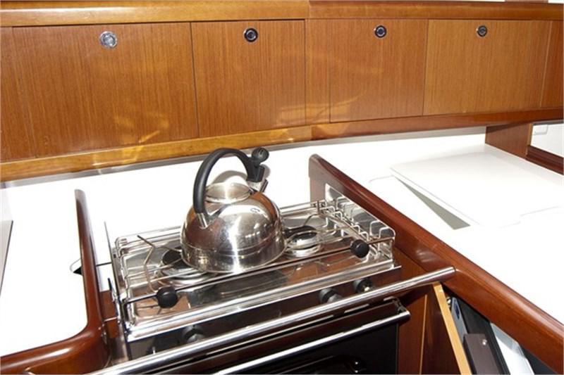 Book yachts online - False - Oceanis 34 (2Cab) - LL Skyhawk - rent