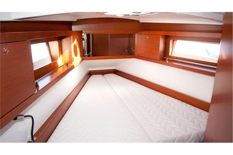 Book yachts online - False - Oceanis 41 (3Cab) - Buddy - rent