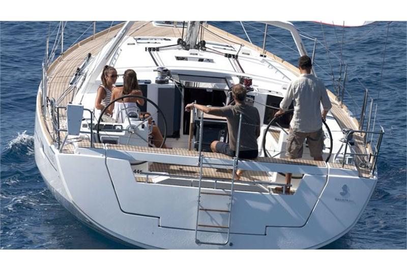 Book yachts online - False - Oceanis 45 (4Cab) - Kiki - rent