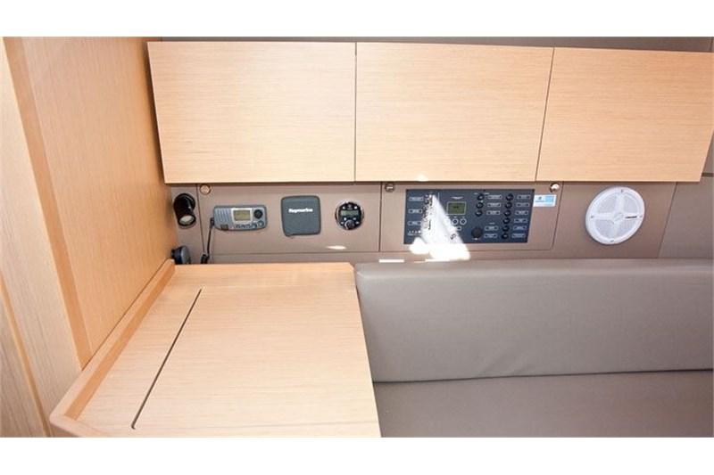 Book yachts online - False - Oceanis 38 (3Cab) - Auxelle - rent