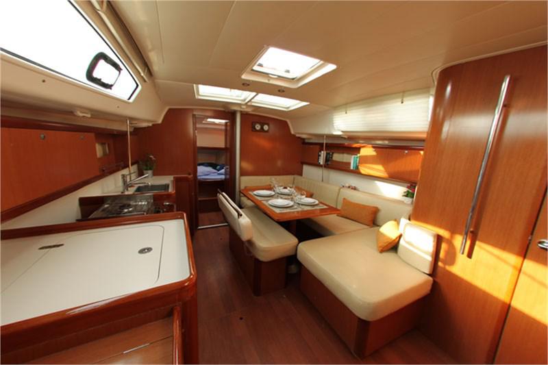 Book yachts online - False - Oceanis 40 (3Cab) - Game - rent