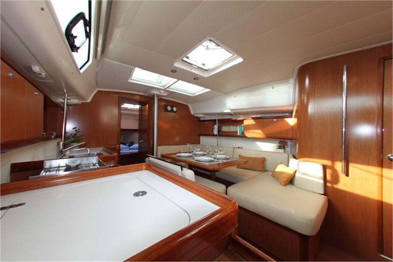Book yachts online - False - Oceanis 40 (3Cab) - Game - rent
