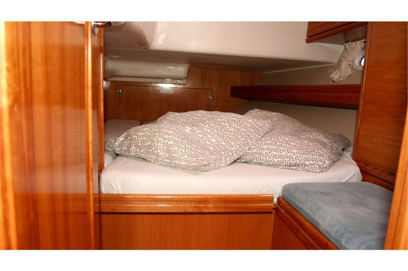 Book yachts online - False - Bavaria 46 Cruiser (4Cab) - Tweety - rent