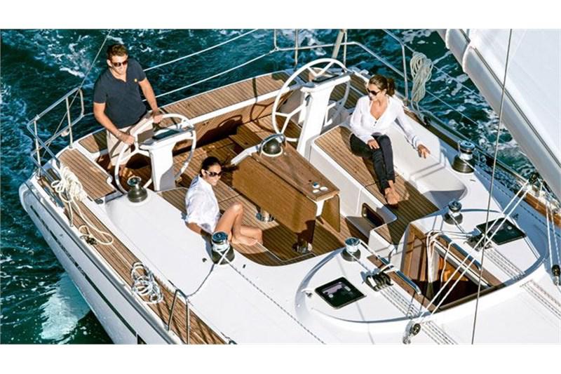 Book yachts online - False - Bavaria Cruiser 46 (4Cab) - Beef - rent