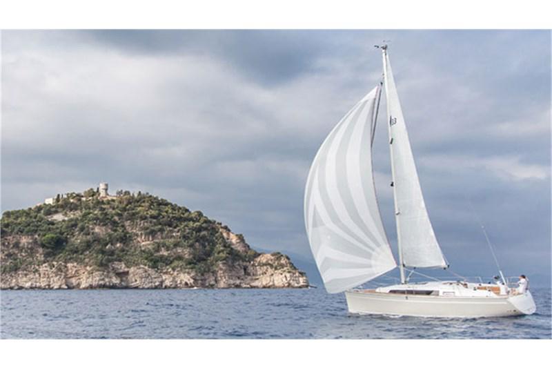 Book yachts online - False - Bavaria Cruiser 33 (2Cab) - Chili - rent
