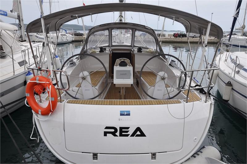 Book yachts online - False - Bavaria Cruiser 37 (3Cab) - Rea - rent