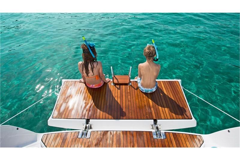 Book yachts online - False - Bavaria Cruiser 41 (3Cab) - Flipper - rent