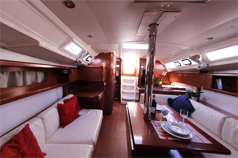 Book yachts online - False - Oceanis 37 (3Cab) - Genie - rent