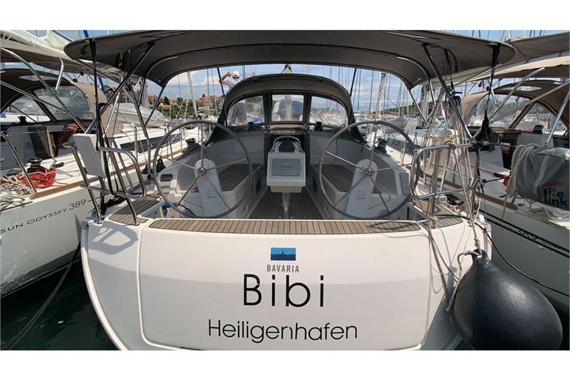 Book yachts online - False - Bavaria Cruiser 37 (3Cab) - Bibi - rent