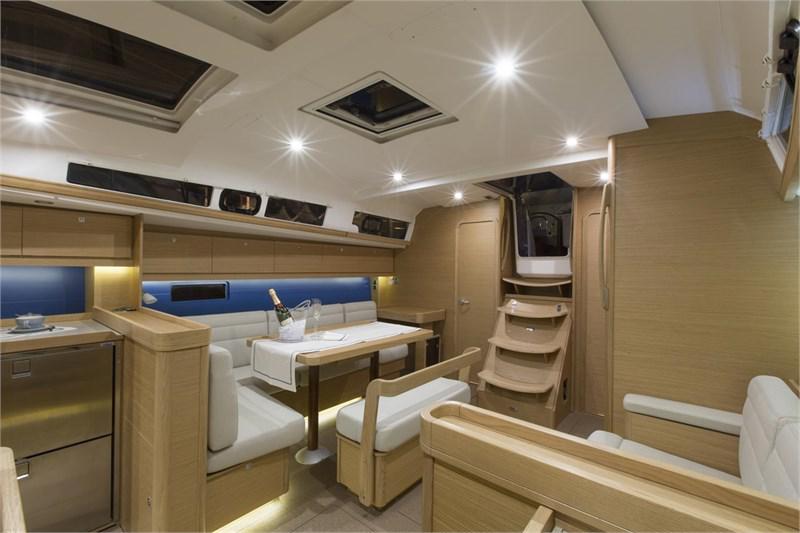 Book yachts online - False - Dufour 460 Grand Large (4Cab) - Alila III - rent
