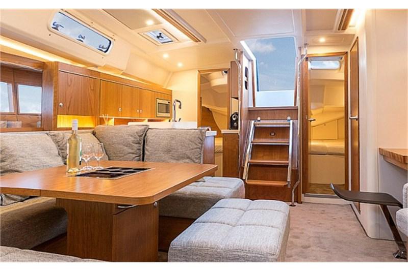 Book yachts online - False - Hanse 455 (4Cab) - Gabriel I - rent