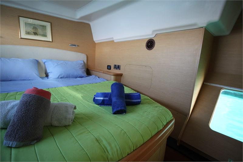 Book yachts online - False - Lagoon 440 (4Cab)  Flybridge - Casino  - rent