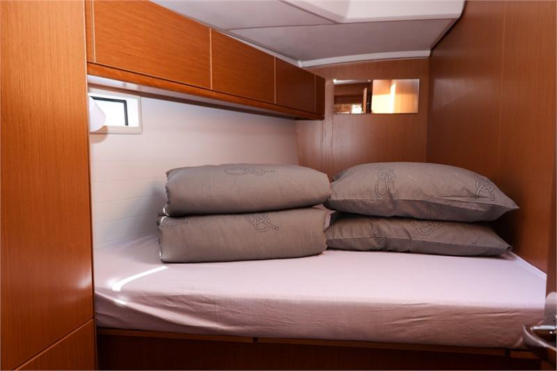 Book yachts online - False - Bavaria Cruiser 46 (4Cab) - Gracia - rent