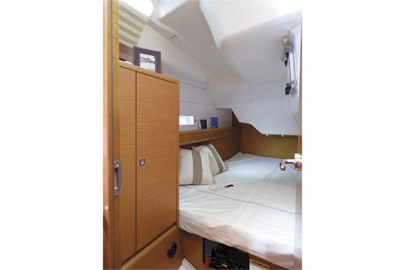 Book yachts online - False - Sun Odyssey 389 (3Cab) - Amadeus - rent