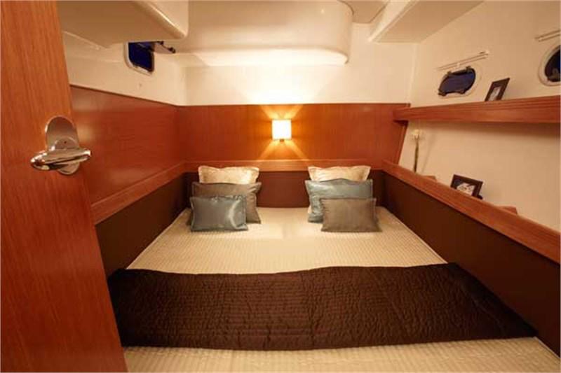 Book yachts online - False - Bavaria Sport 43 HT (3Cab) - Gustel - rent